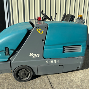 Very Clean Tennant S20 Sweeper